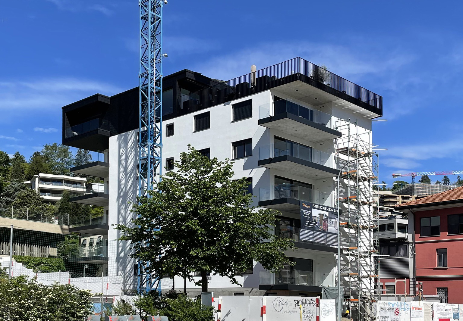 palazzina intera a lugano